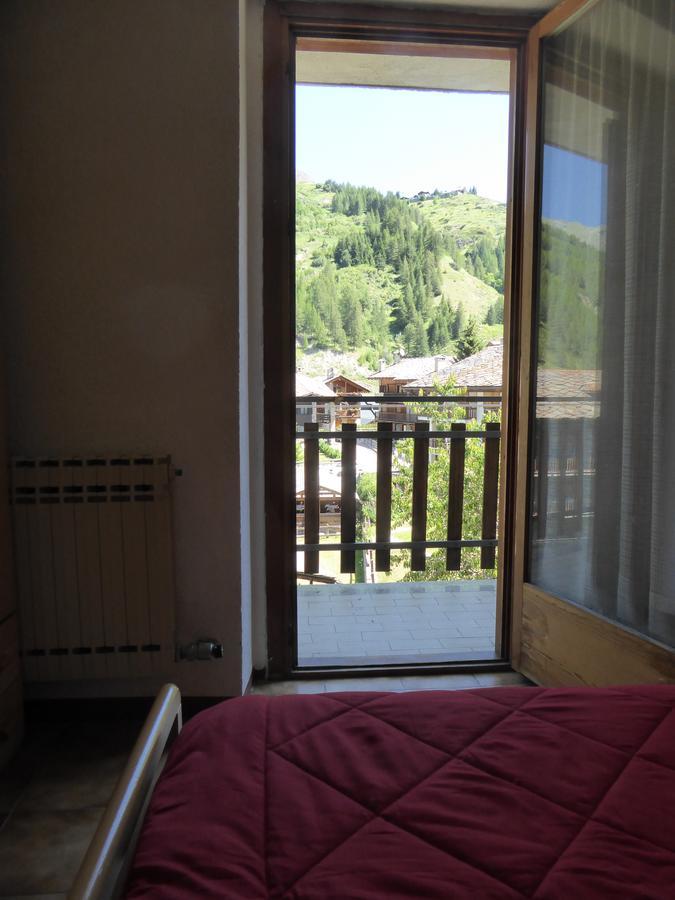 La Maison De Chouflette Apartment Cogne Luaran gambar
