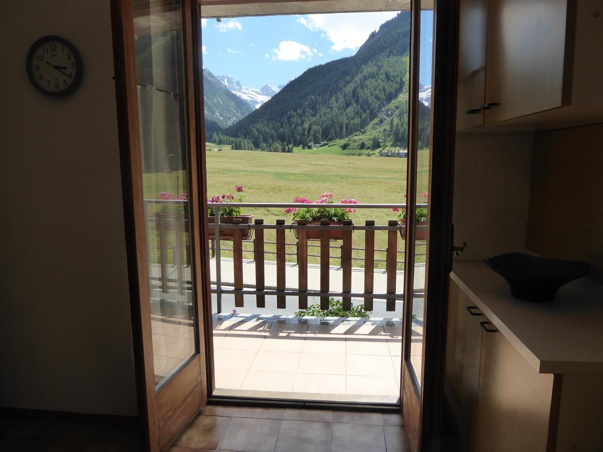 La Maison De Chouflette Apartment Cogne Luaran gambar